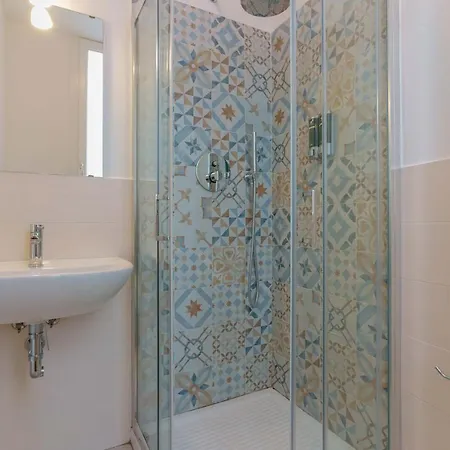 ゲストハウス Bentivogli ボローニャ