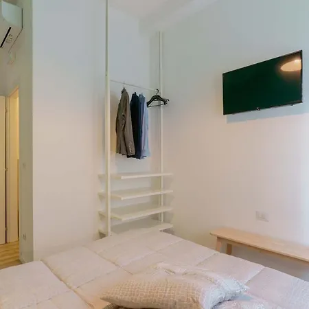 ゲストハウス Bentivogli ボローニャ