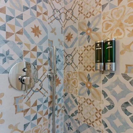 ゲストハウス Bentivogli 3*