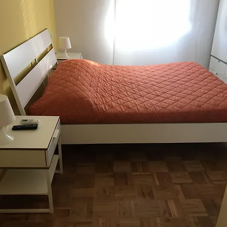 Bentivogli By Lesdomus - Fronte Ospedale Sant'orsola Гостевой дом Болонья