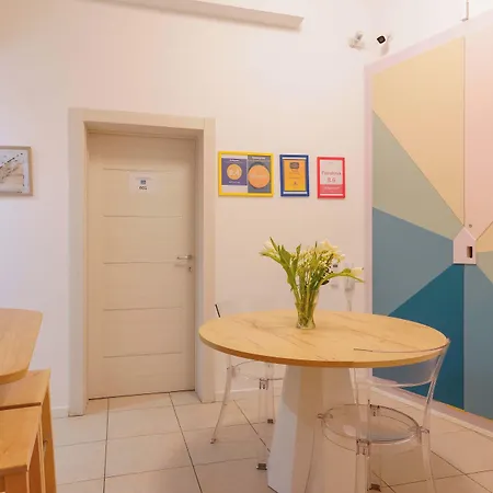 Bentivogli By Lesdomus - Fronte Ospedale Sant'orsola 3* Bolonha