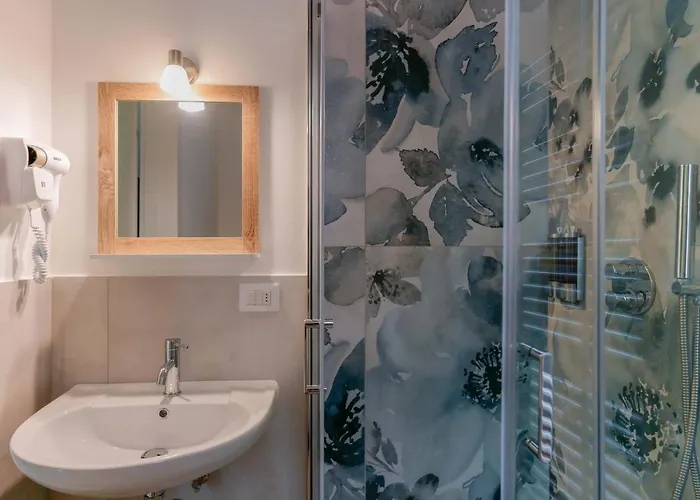 ゲストハウス Bentivogli By Lesdomus ボローニャ