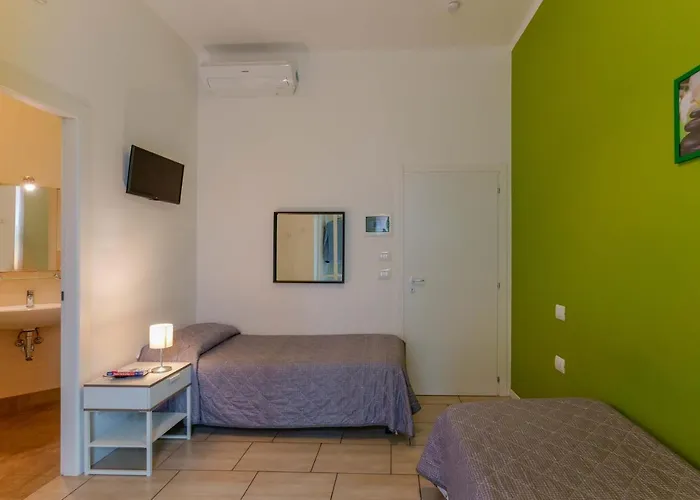 Bentivogli By Lesdomus