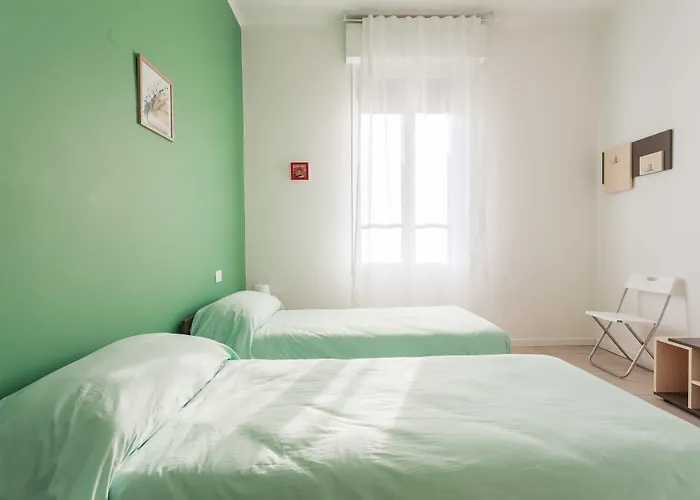 Bentivogli By Lesdomus